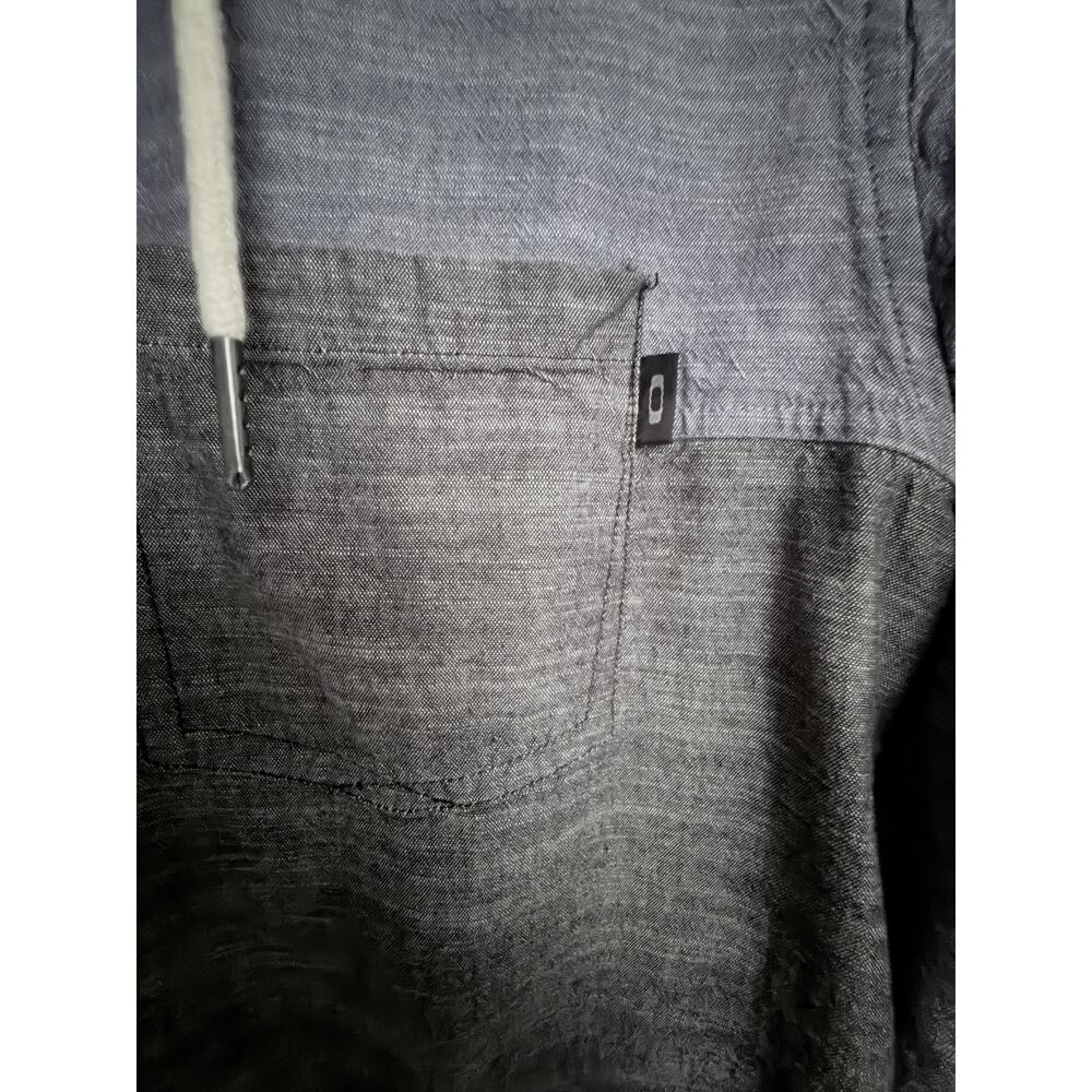 Oakley Hooded Button Front Long Sleeve Shirt Mens Medium Gray - Picture 4 of 4